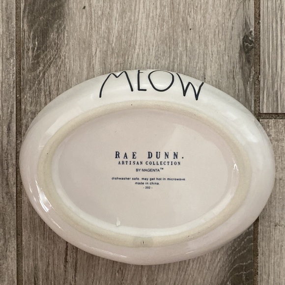 Rae Dunn "MEOW" Ceramic Cat Bowl - Picture 4 of 4